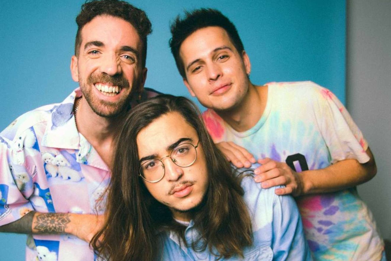 Stay Homas Stay Homas